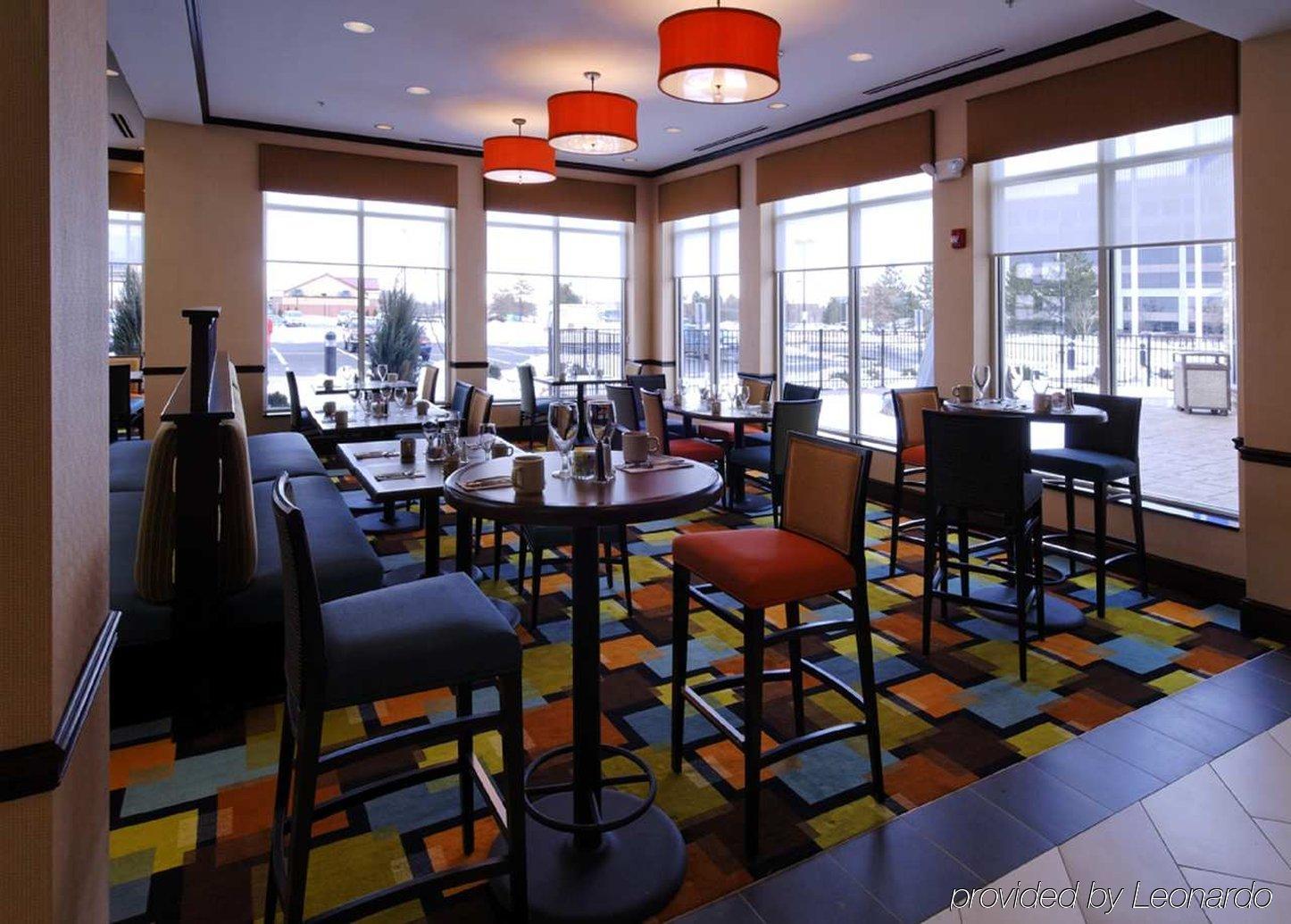 Hilton Garden Inn Cincinnati/Мейсон Ресторан фото